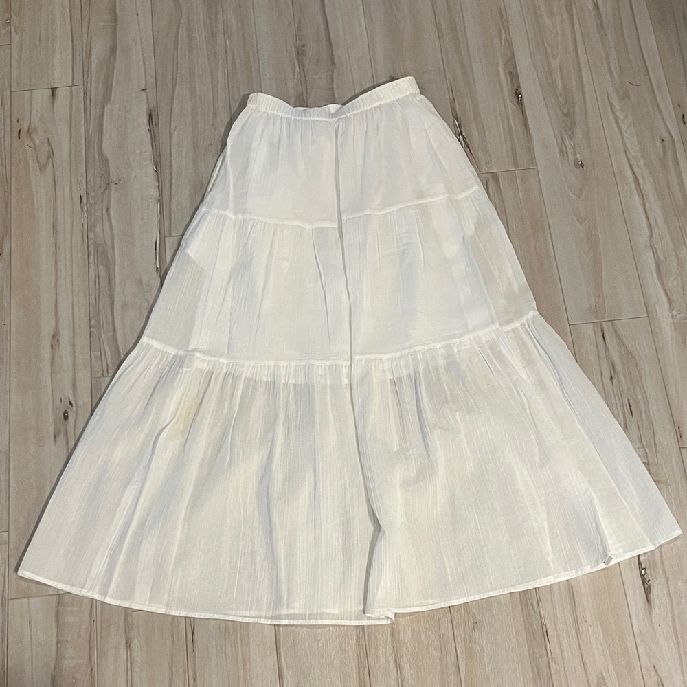 Uniqlo White Maxi Skirt